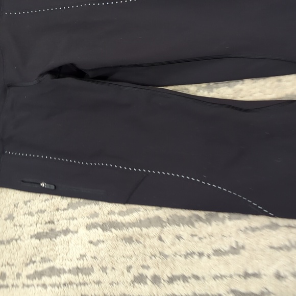 Lululemon Extra Mile Tight (Reflective 28") Black - Picture 13 of 15